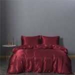 Simulation Silk Three-piece Duvet Cover Bedding - Image 3