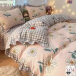 Green Four-piece Duvet Cover - Image 3
